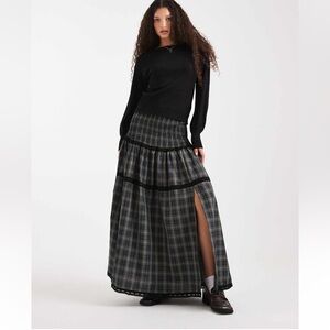 Daisy Street drop waist maxi skirt with slit